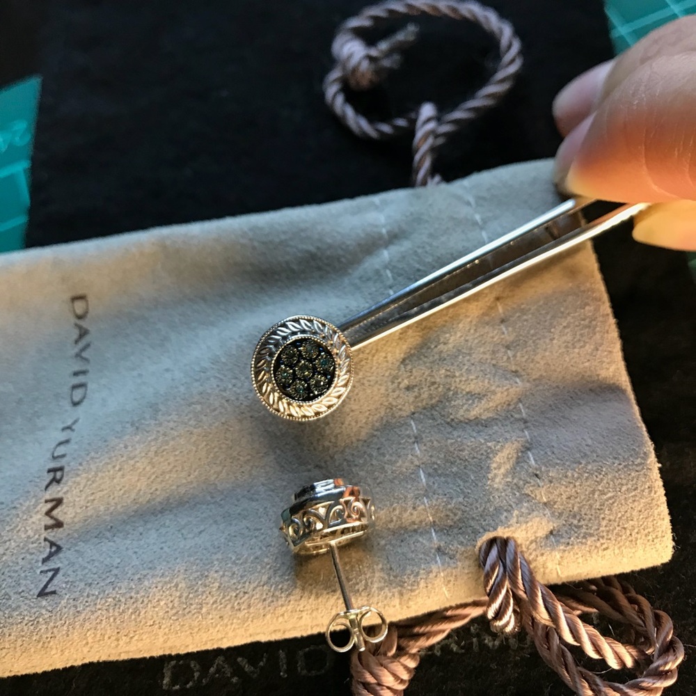Unisex earrings